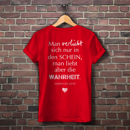 Sie tut es wirklich! / »Man verliebt sich  nur in den Schein…« – JGA Premium Bio T-Shirt für Team Braut