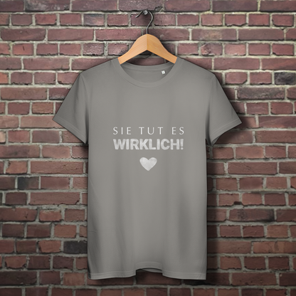 Sie tut es wirklich! / »Die Liebe ist Wahnsinn…« – JGA Premium Bio T-Shirt für Team Braut