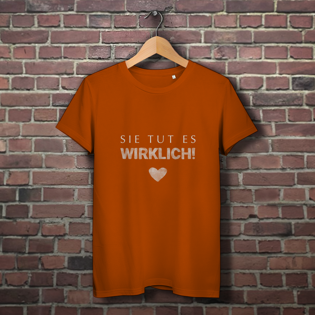 Sie tut es wirklich! / »Die Liebe ist Wahnsinn…« – JGA Premium Bio T-Shirt für Team Braut