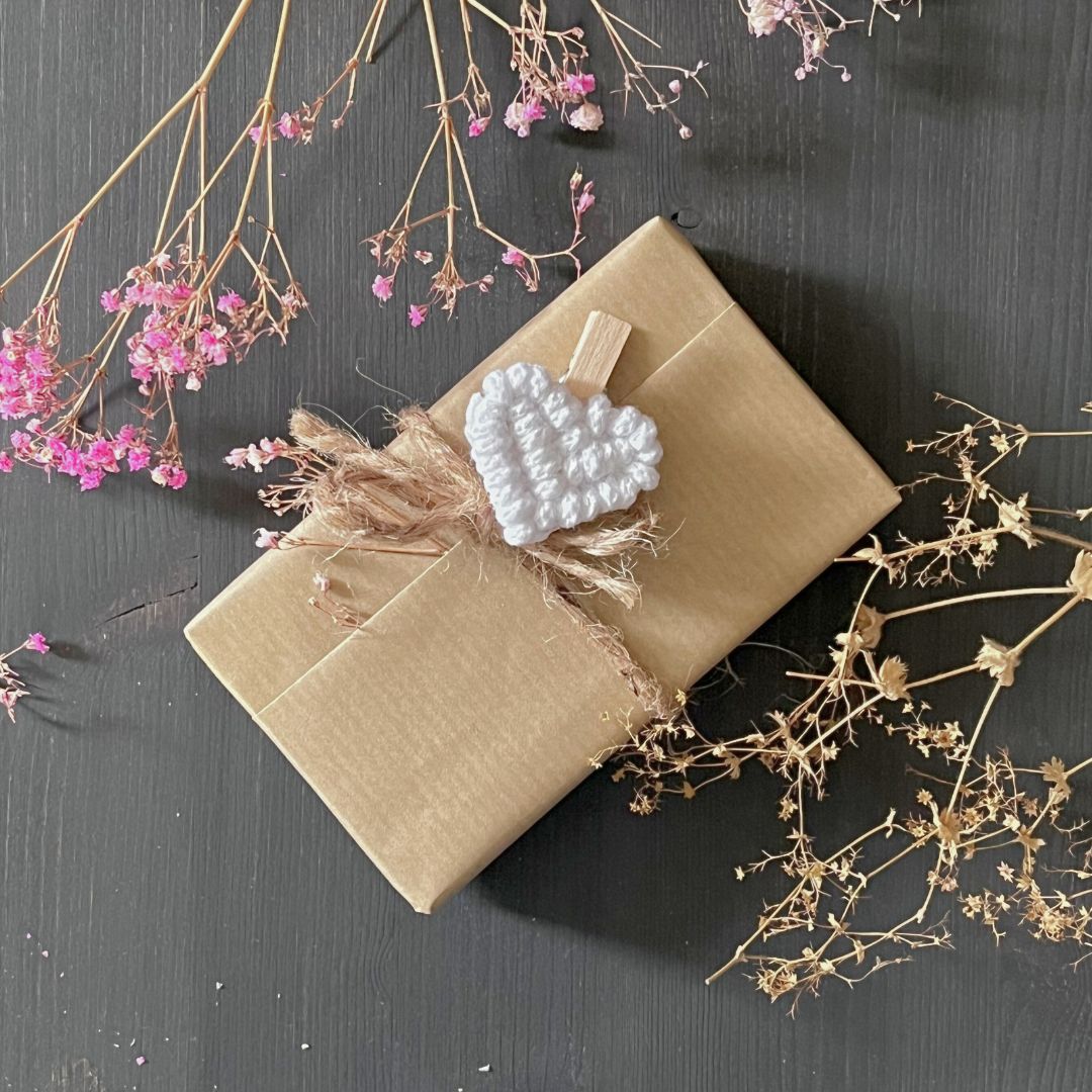 Makramee Herz-Klammer