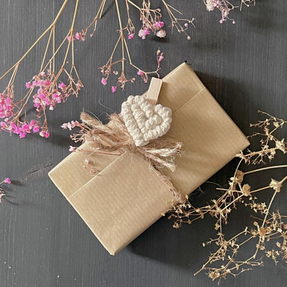 Makramee Herz-Klammer