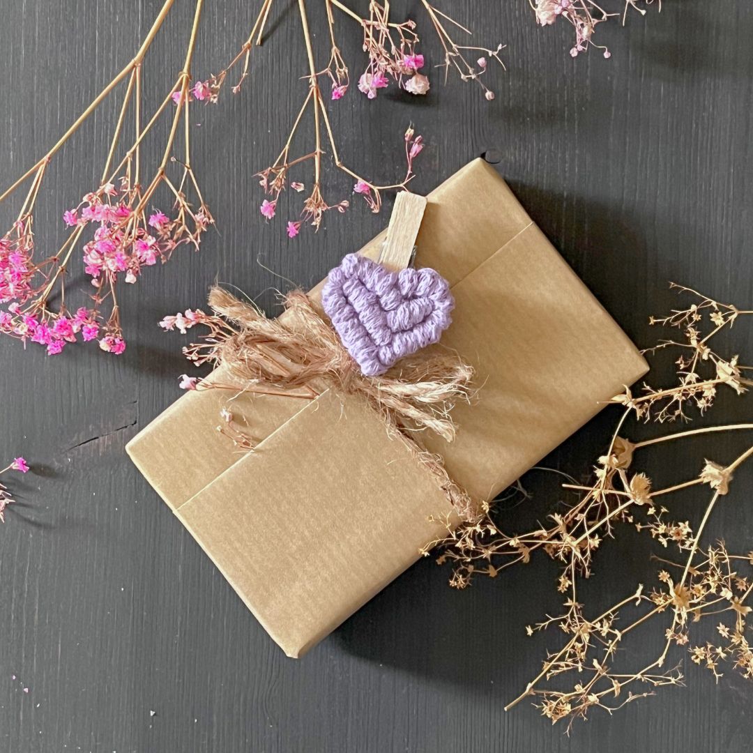 Makramee Herz-Klammer